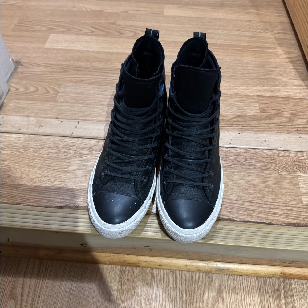 Converse Boots Size 11 with the Nike sole